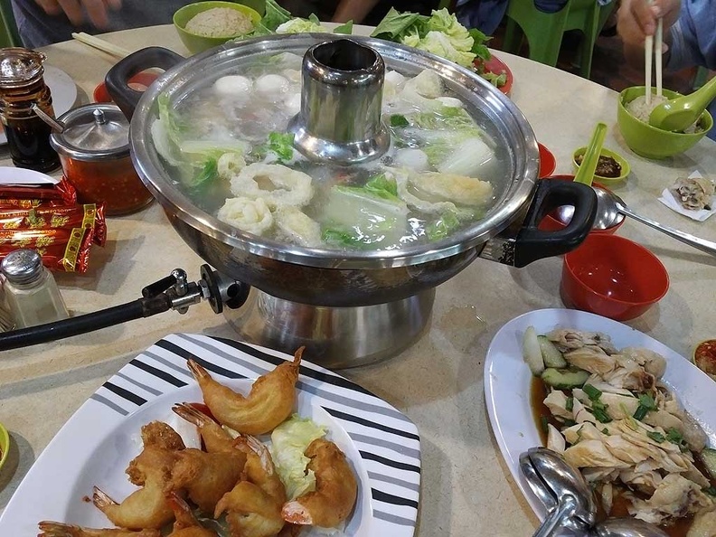 golden-mile-thien-kee-steamboat-3.jpg