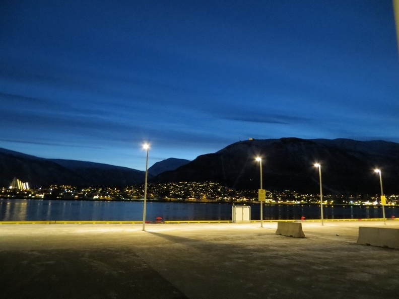 norway-tromso-city-050