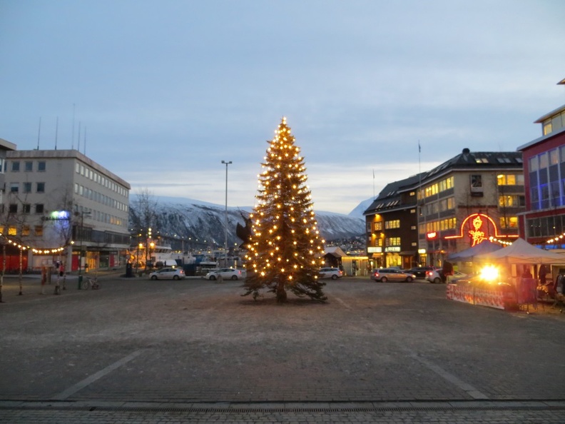 norway-tromso-city-009