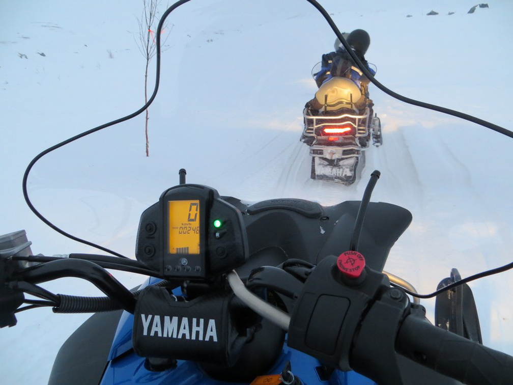 norway-tromso-snowmobiling-027