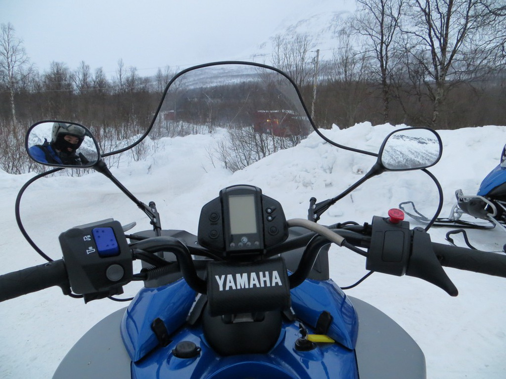 norway-tromso-snowmobiling-006