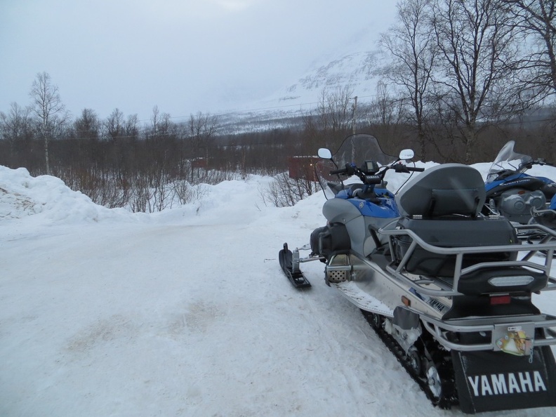 norway-tromso-snowmobiling-007