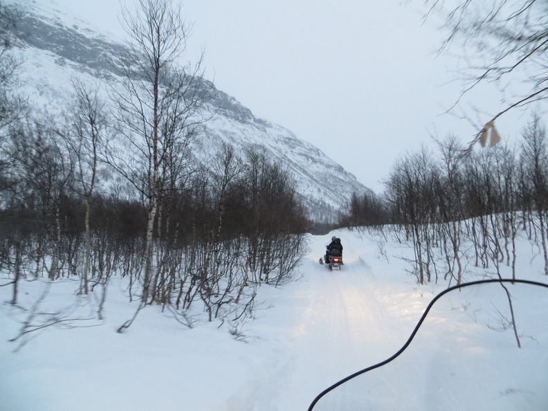 norway-tromso-snowmobiling-012