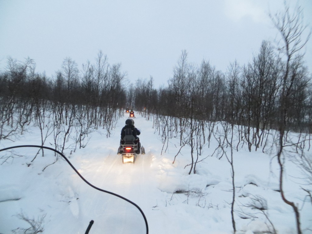 norway-tromso-snowmobiling-014