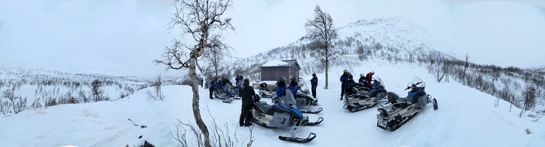 norway-snowmobile-mountains