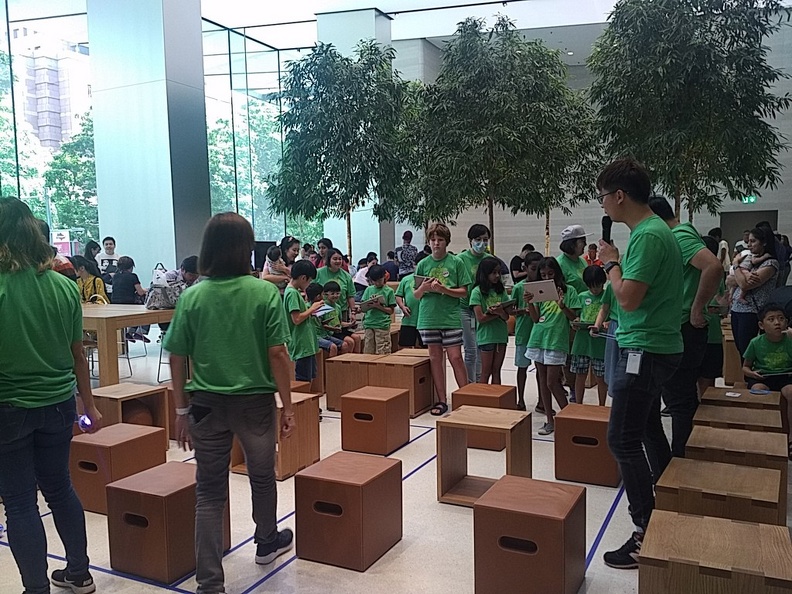 apple-store-singapore-009