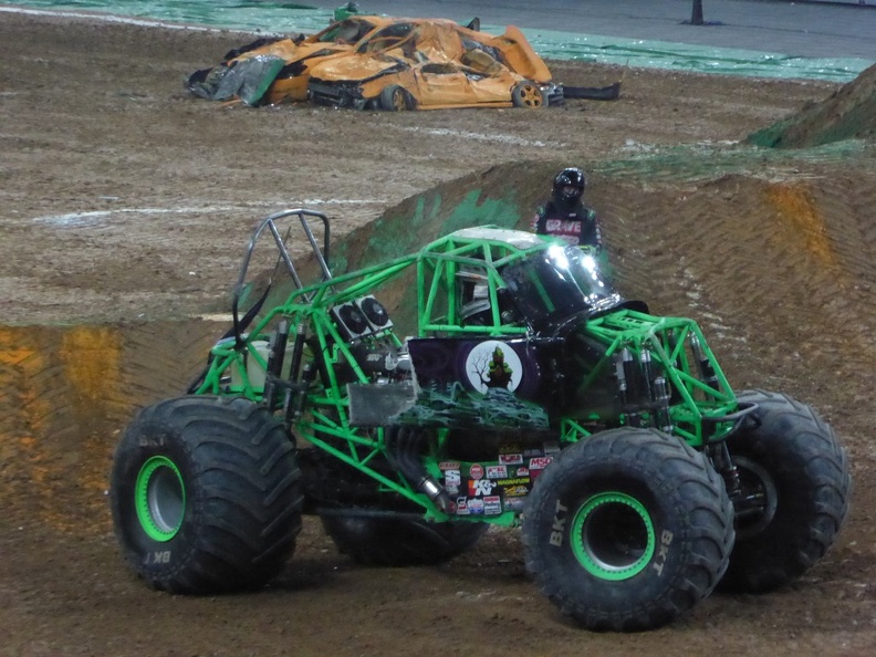 monster-jam-truck-singapore-128.jpg