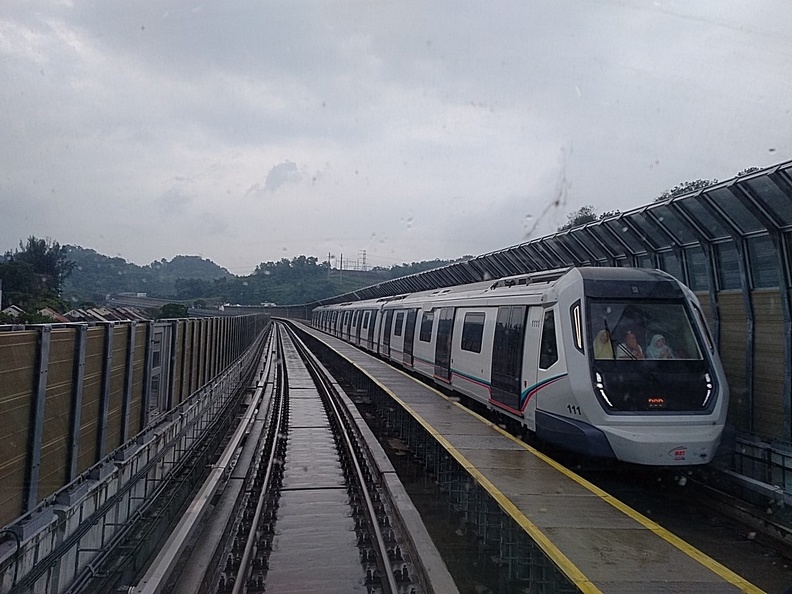 kl-malaysia-mrt-012.jpg