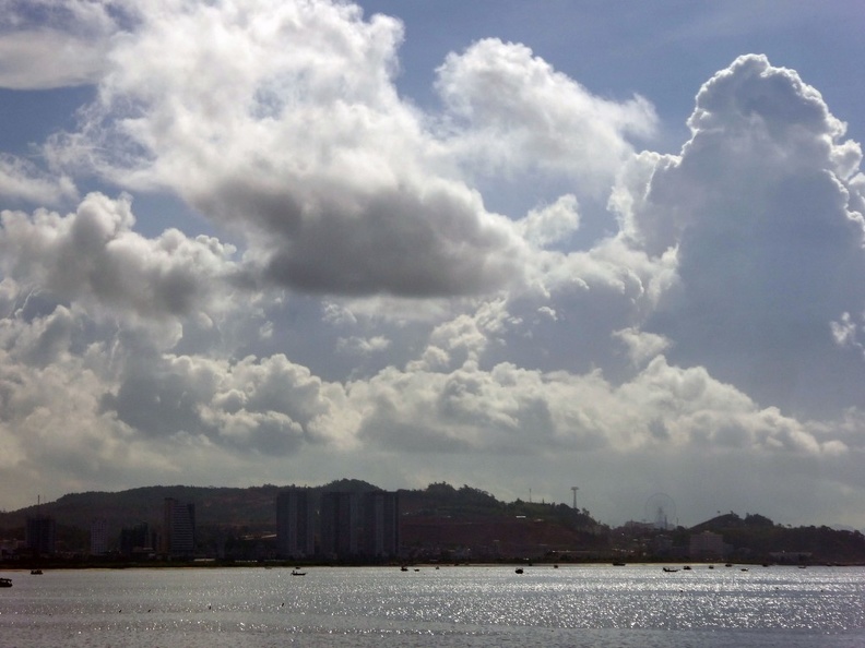 vietnam-ha-long-bay-2017-007