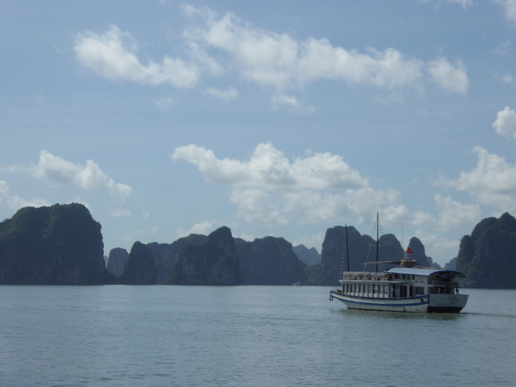 vietnam-ha-long-bay-2017-025