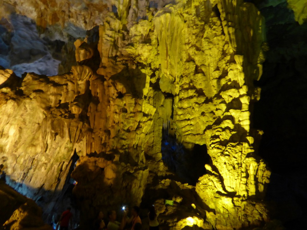 vietnam-ha-long-bay-2017-055