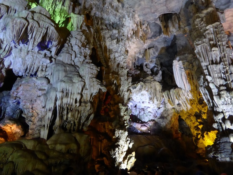 vietnam-ha-long-bay-2017-057