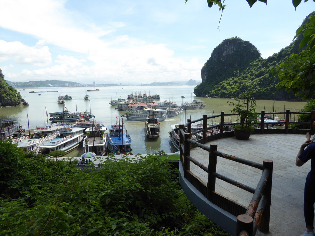 vietnam-ha-long-bay-2017-069