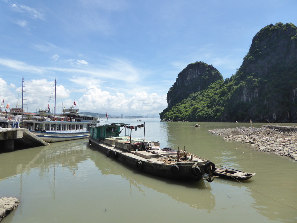 vietnam-ha-long-bay-2017-090