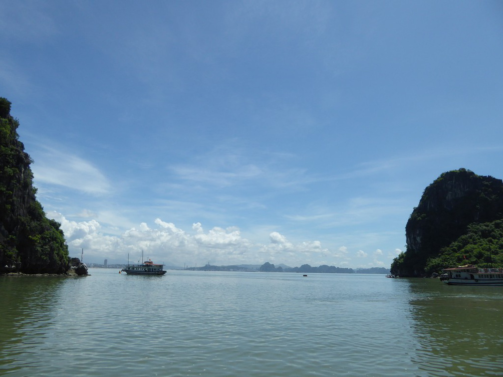 vietnam-ha-long-bay-2017-094