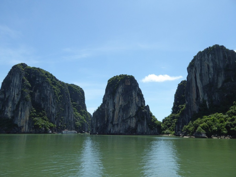 vietnam-ha-long-bay-2017-105