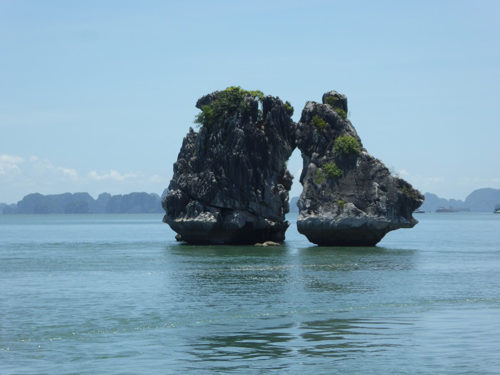 vietnam-ha-long-bay-2017-114