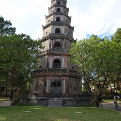 Thien Mu Pagoda Buddhist Monastery