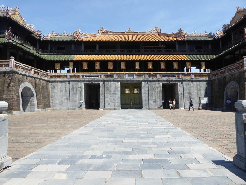 hue-imperial-citadel-vietnam-010