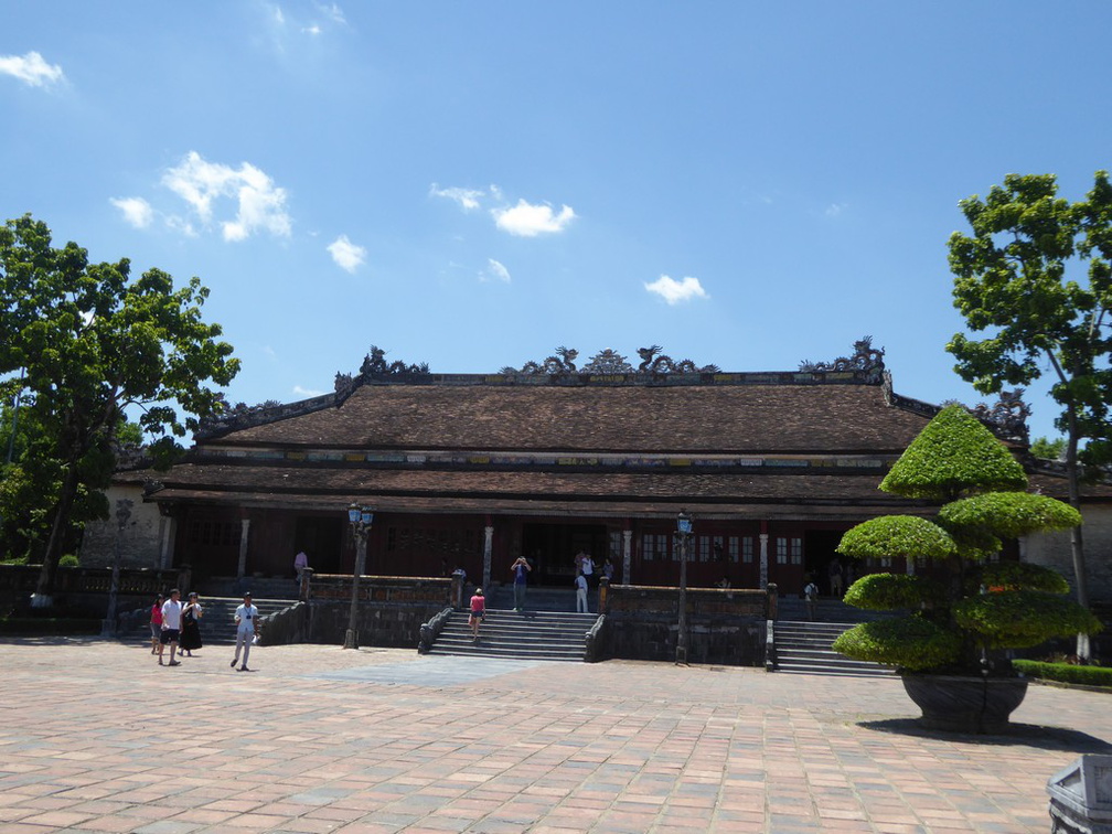 hue-imperial-citadel-vietnam-023