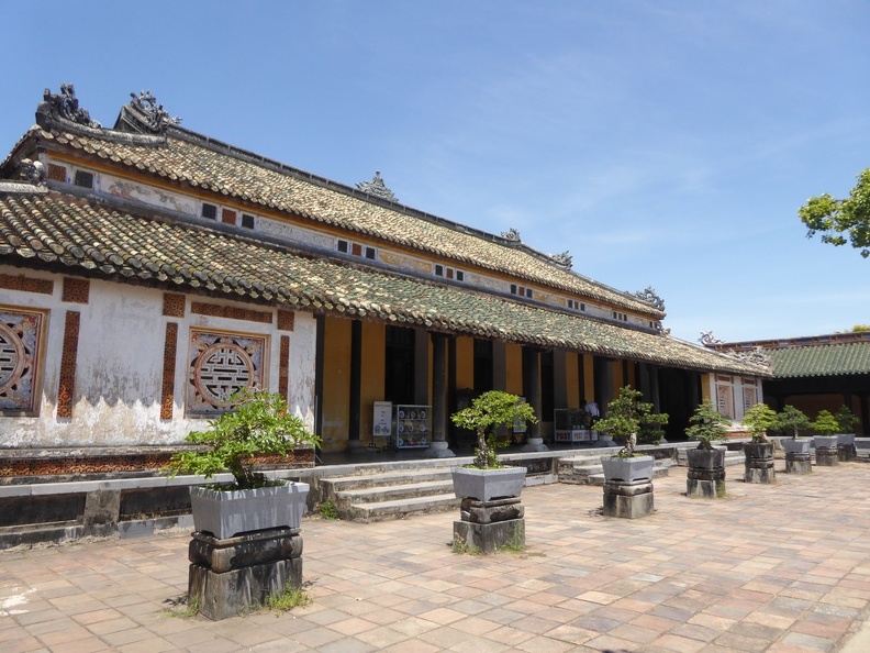 hue-imperial-citadel-vietnam-025