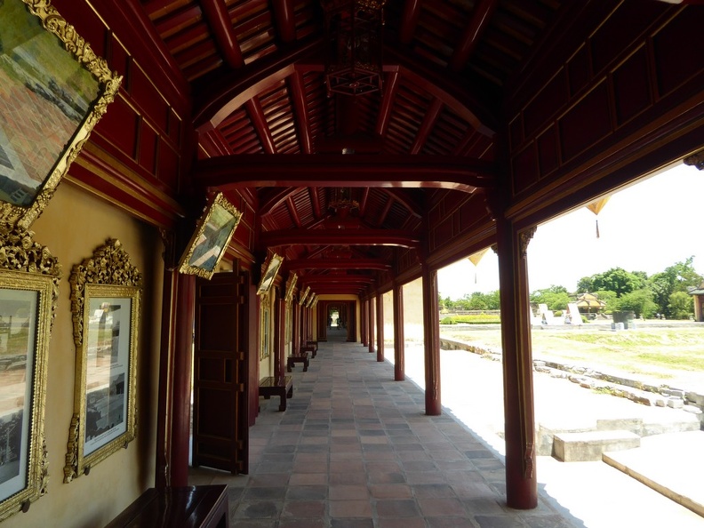 hue-imperial-citadel-vietnam-040