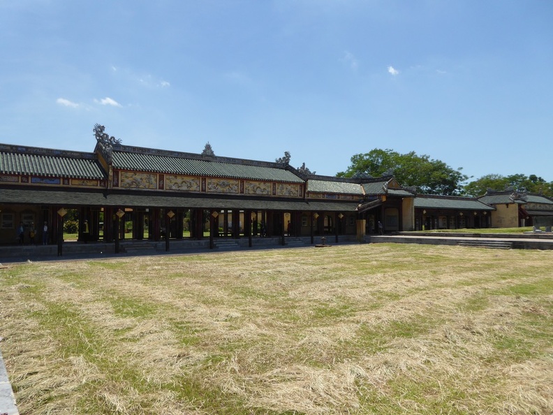 hue-imperial-citadel-vietnam-045