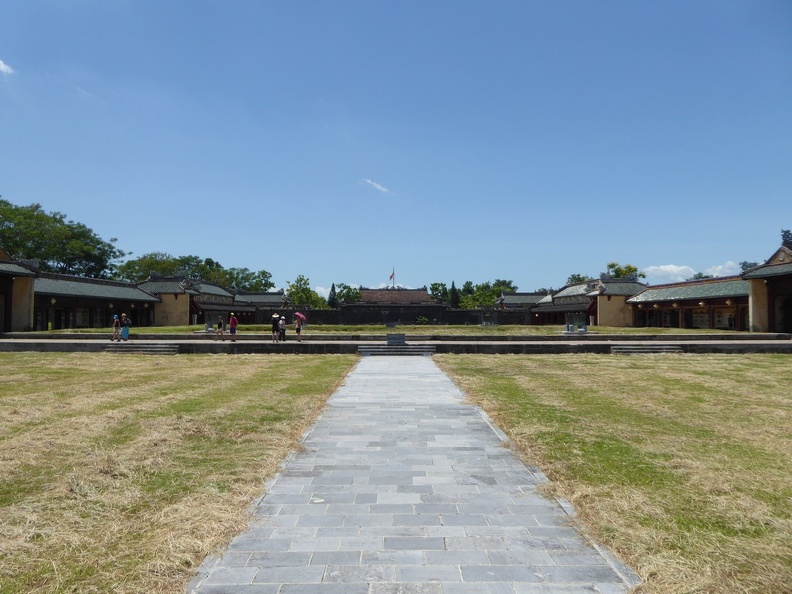 hue-imperial-citadel-vietnam-046