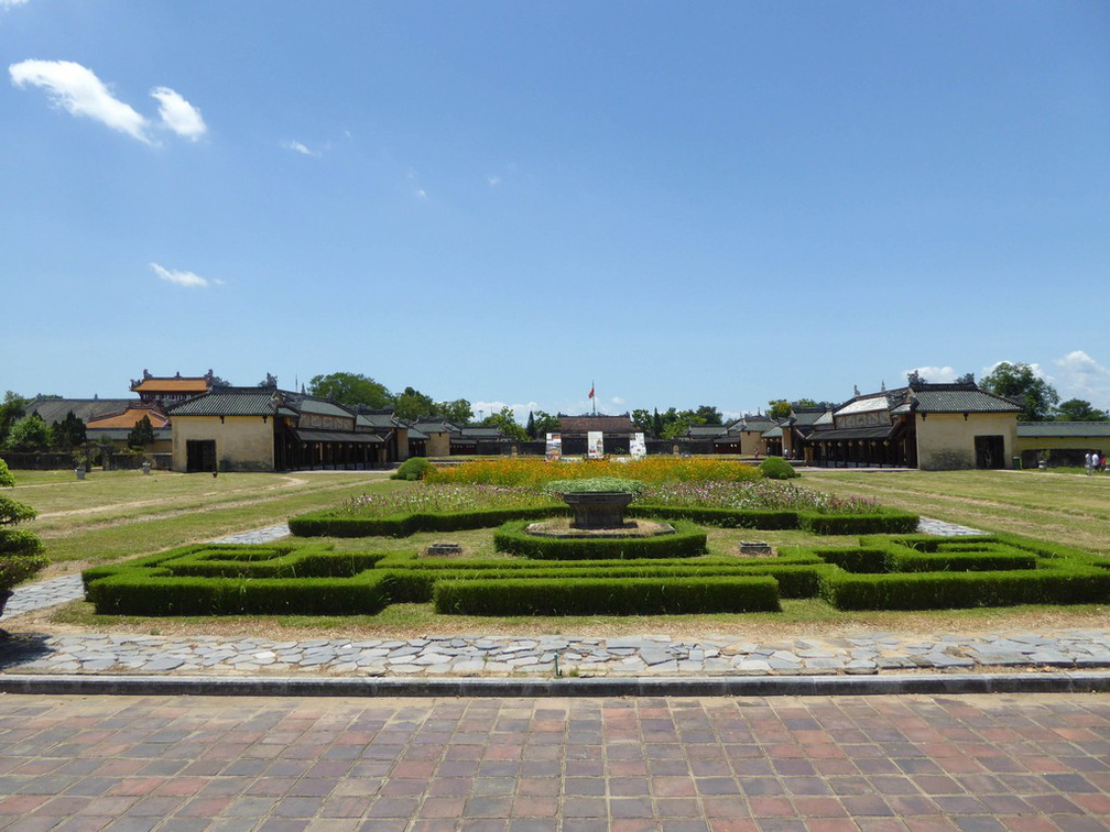 hue-imperial-citadel-vietnam-053