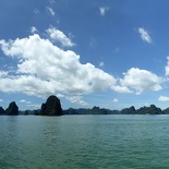 ha-long-bay-panorama