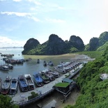 ha-long-bay-jetty-panorama