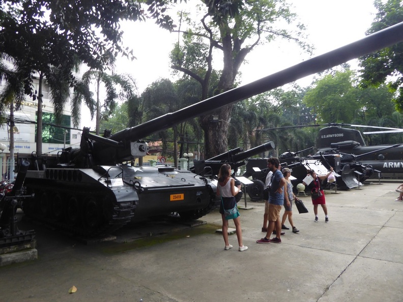 hochiminh-war-remants-museum-004