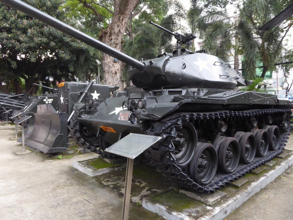 hochiminh-war-remants-museum-010