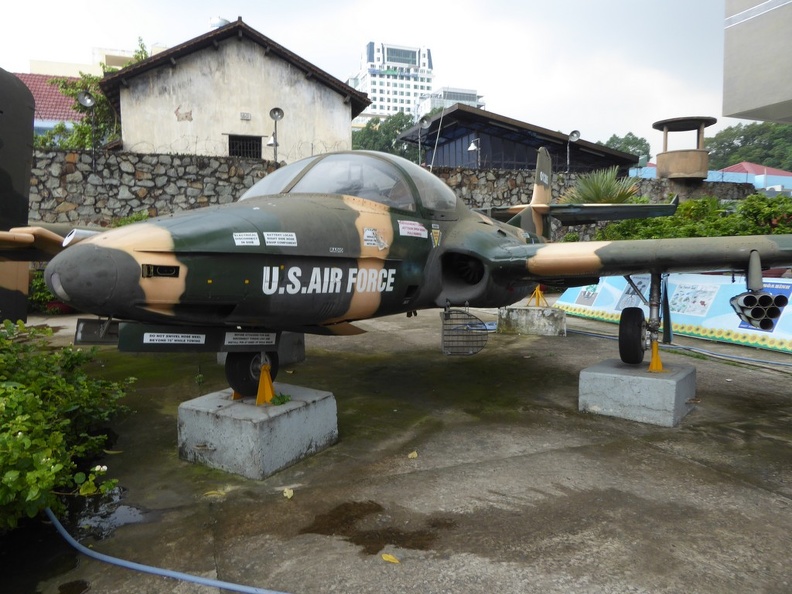 hochiminh-war-remants-museum-015