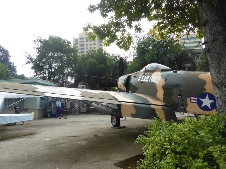 hochiminh-war-remants-museum-016