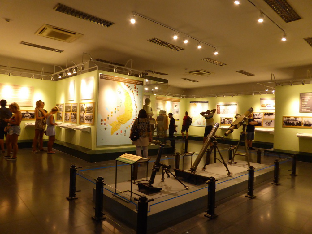 hochiminh-war-remants-museum-062