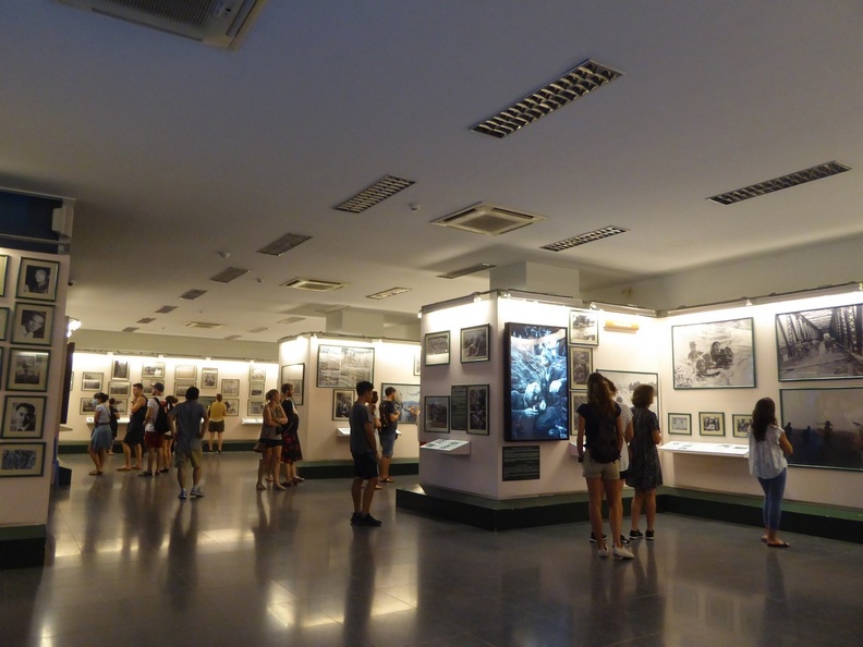 hochiminh-war-remants-museum-078.jpg