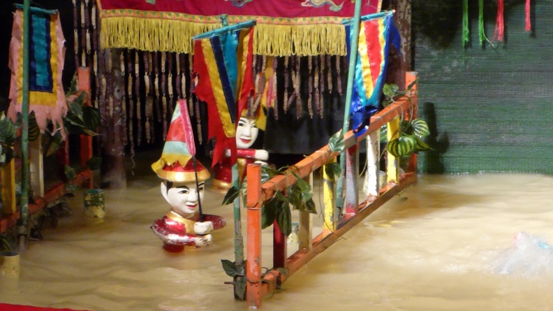 ho-chi-minh-water-puppet-012.jpg