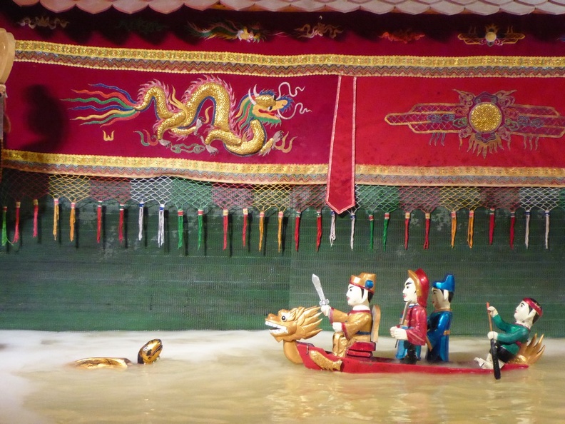 ho-chi-minh-water-puppet-020.jpg