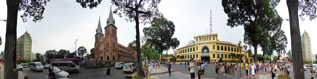 Ho-Chi-Minh-City-Saigon-Central-Post-Office-cathedral