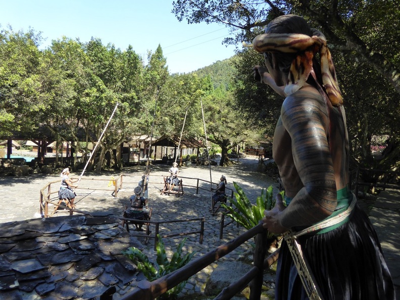 formosan-aboriginal-village-park-055.jpg