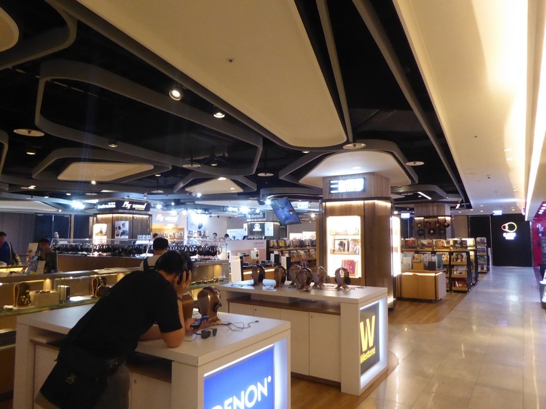 taipei-guanghua-mall-syntrend-43