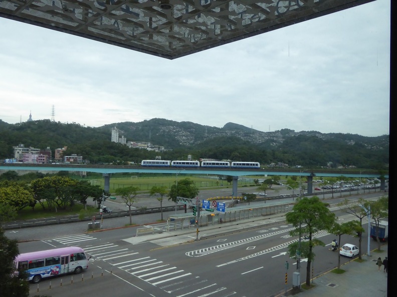 taipei-maokung-hill-gondola-tea-93.jpg