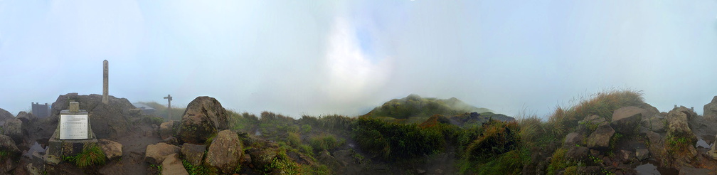 YangMingShan-summit-pana