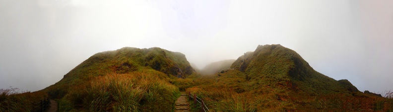 YangMingShan-volcanic.jpg