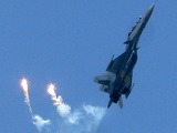 air-show-aerial-su30-flares