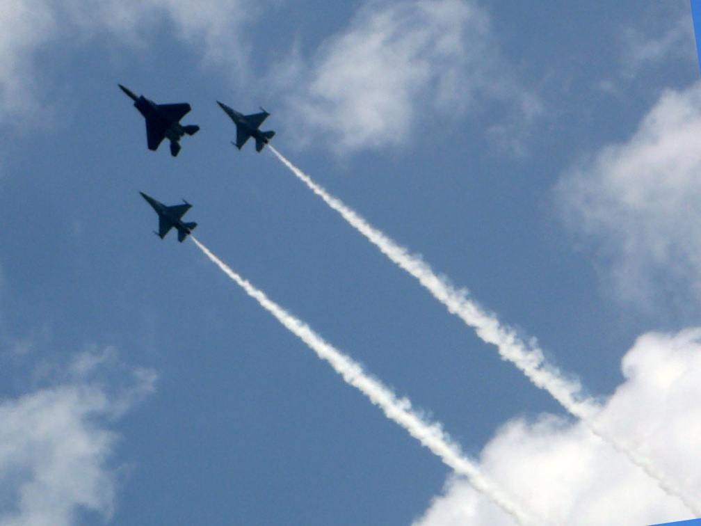 air-show-aerial-rsaf-2