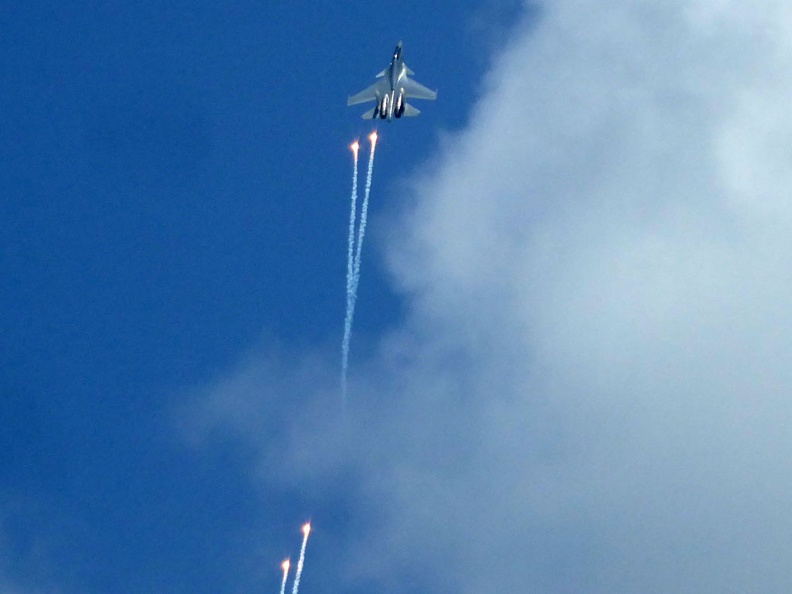 air-show-aerial-su30-2.jpg