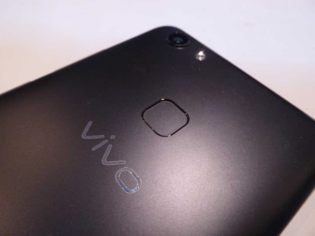 vivo-v7-phone-026