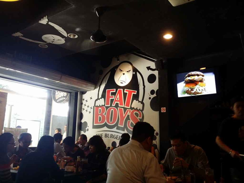 fatboys-burgers-02.jpg